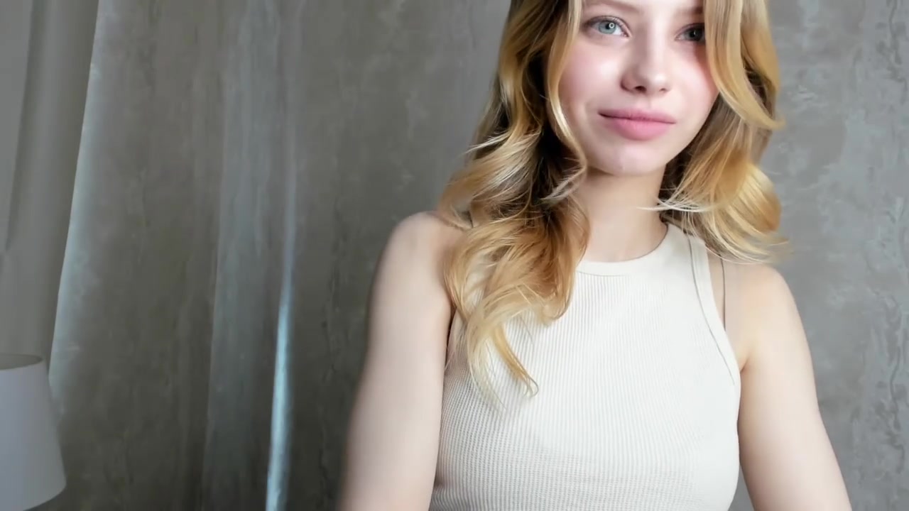 Olivia_madyson Sexy Boobs Show On WebCam